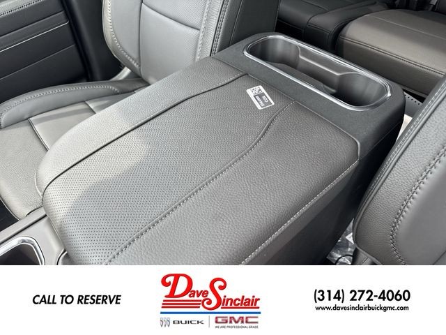 GMC Sierra 1500 Vehicle Full-screen Gallery Image 21