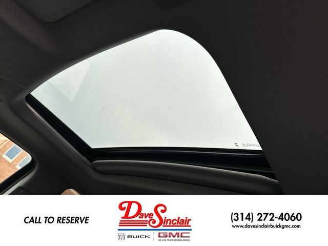 GMC Sierra 1500 Vehicle Full-screen Gallery Image 22