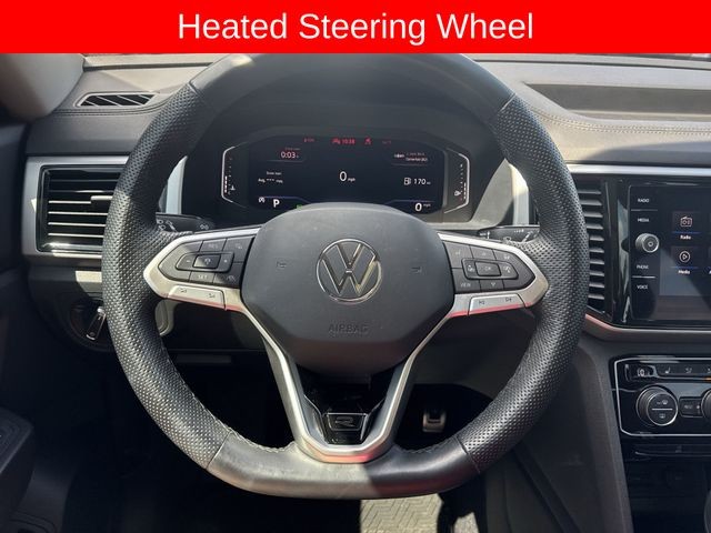 Volkswagen Atlas Vehicle Full-screen Gallery Image 14