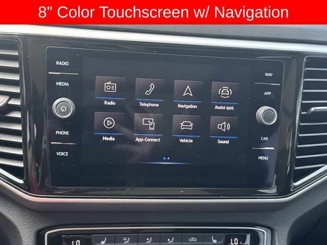 Volkswagen Atlas Vehicle Full-screen Gallery Image 17