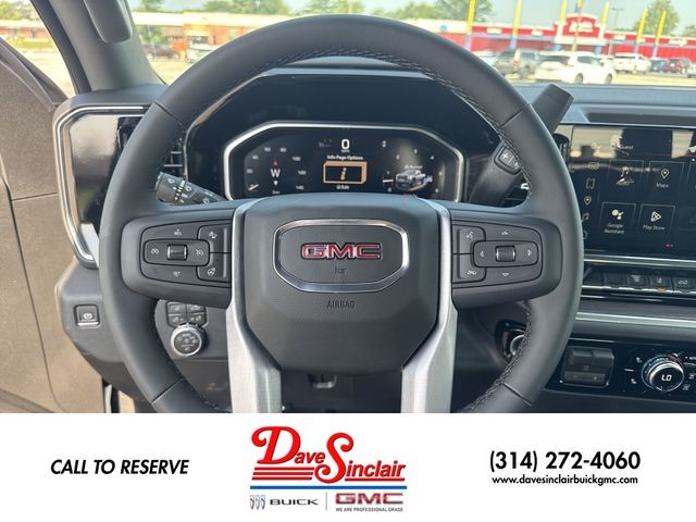 GMC Sierra 2500HD Vehicle Full-screen Gallery Image 14