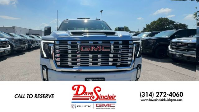 GMC Sierra 3500HD Vehicle Full-screen Gallery Image 03