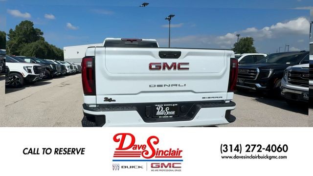 GMC Sierra 3500HD Vehicle Full-screen Gallery Image 07