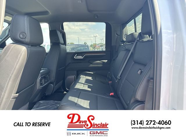 GMC Sierra 3500HD Vehicle Full-screen Gallery Image 22