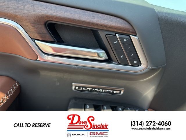 GMC Sierra 1500 Vehicle Full-screen Gallery Image 13