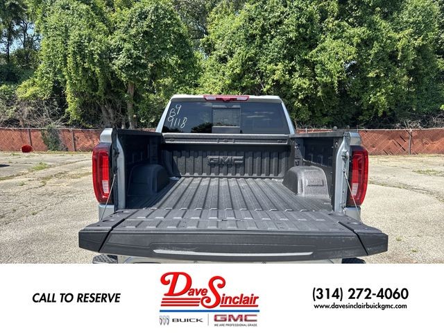 GMC Sierra 1500 Vehicle Full-screen Gallery Image 24