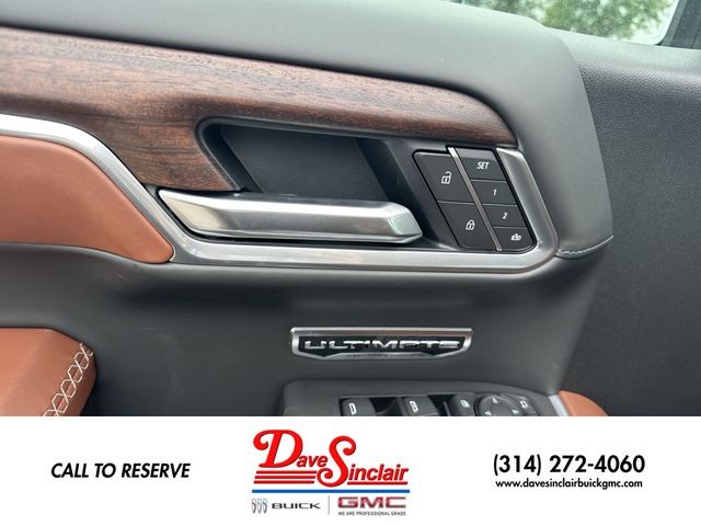 GMC Sierra 1500 Vehicle Full-screen Gallery Image 13