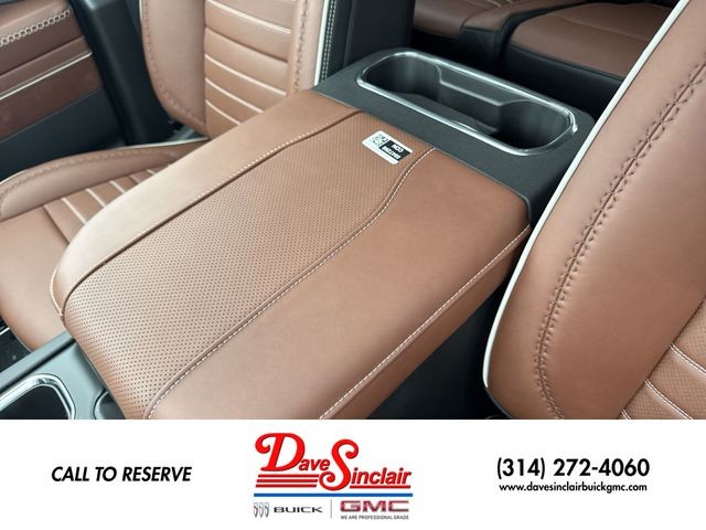 GMC Sierra 1500 Vehicle Full-screen Gallery Image 21