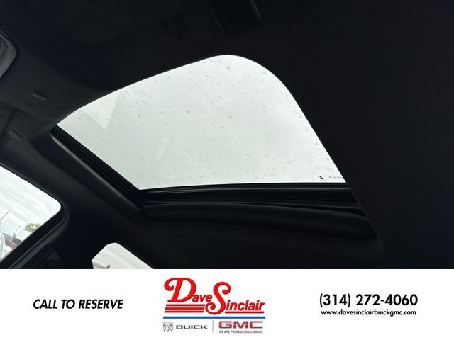 GMC Sierra 1500 Vehicle Full-screen Gallery Image 22