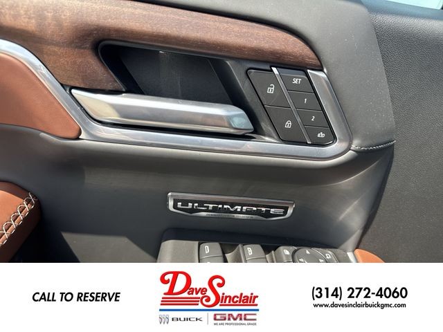 GMC Sierra 1500 Vehicle Full-screen Gallery Image 13