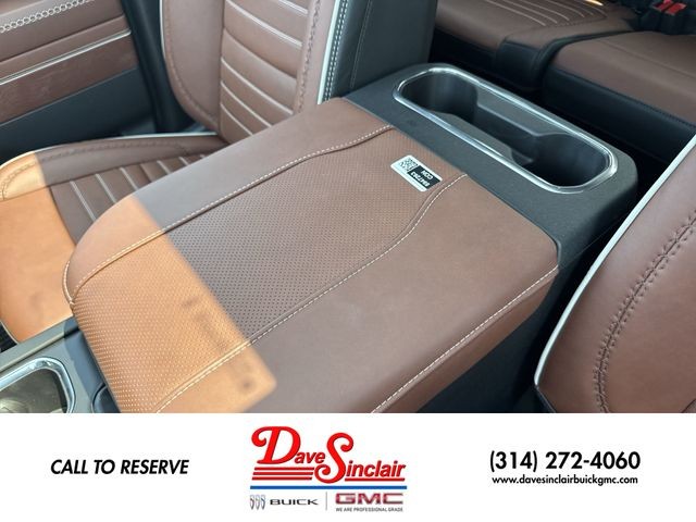 GMC Sierra 1500 Vehicle Full-screen Gallery Image 21