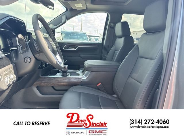 GMC Sierra 1500 Vehicle Full-screen Gallery Image 11