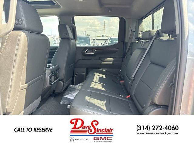GMC Sierra 1500 Vehicle Full-screen Gallery Image 23