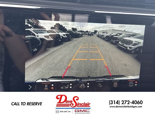 GMC Sierra 1500 Vehicle Full-screen Gallery Image 17