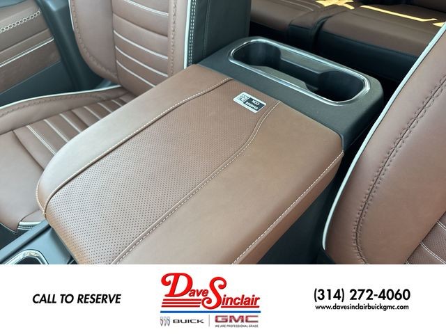 GMC Sierra 1500 Vehicle Full-screen Gallery Image 21
