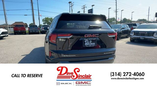 GMC Terrain Vehicle Full-screen Gallery Image 07