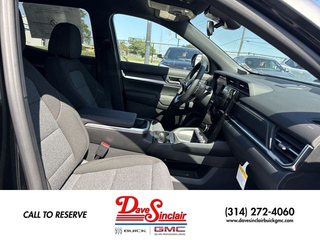GMC Terrain Vehicle Full-screen Gallery Image 24