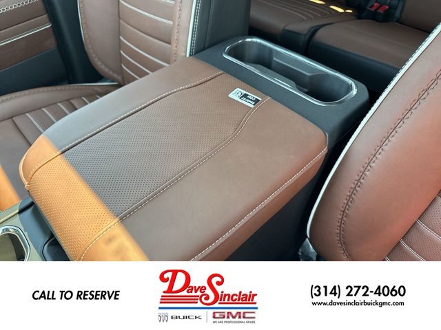 GMC Sierra 1500 Vehicle Full-screen Gallery Image 21