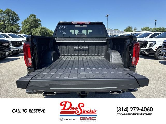 GMC Sierra 1500 Vehicle Full-screen Gallery Image 24