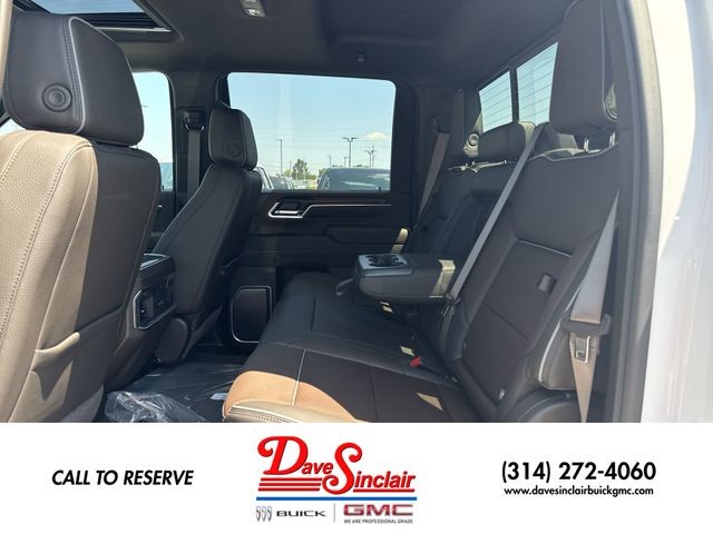 GMC Sierra 2500HD Vehicle Full-screen Gallery Image 23