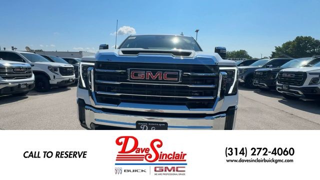 GMC Sierra 2500HD Vehicle Full-screen Gallery Image 03