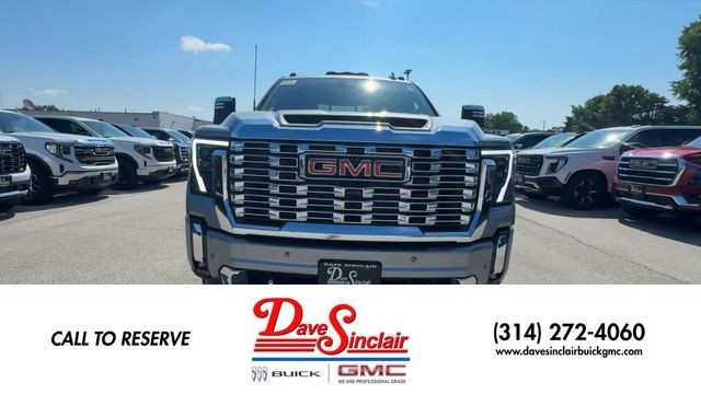 GMC Sierra 2500HD Vehicle Full-screen Gallery Image 03