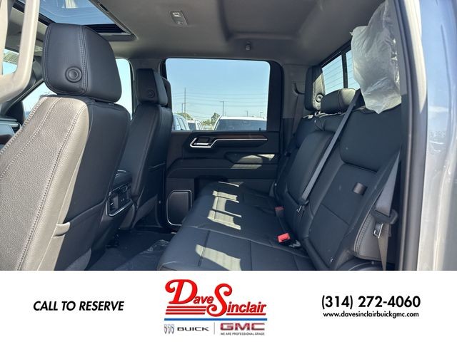 GMC Sierra 2500HD Vehicle Full-screen Gallery Image 23