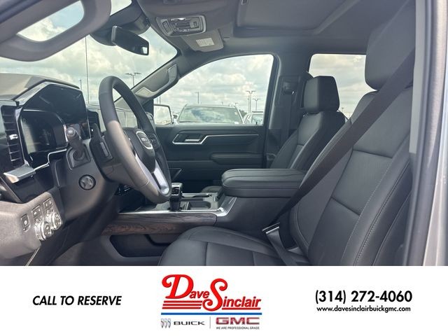 GMC Sierra 1500 Vehicle Full-screen Gallery Image 11