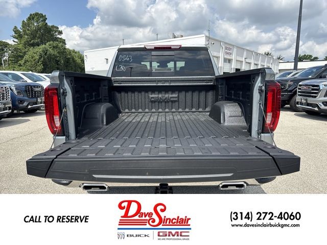 GMC Sierra 1500 Vehicle Full-screen Gallery Image 25