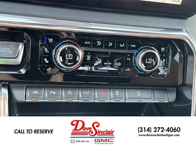 GMC Sierra 1500 Vehicle Full-screen Gallery Image 19