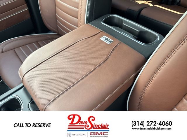 GMC Sierra 1500 Vehicle Full-screen Gallery Image 21