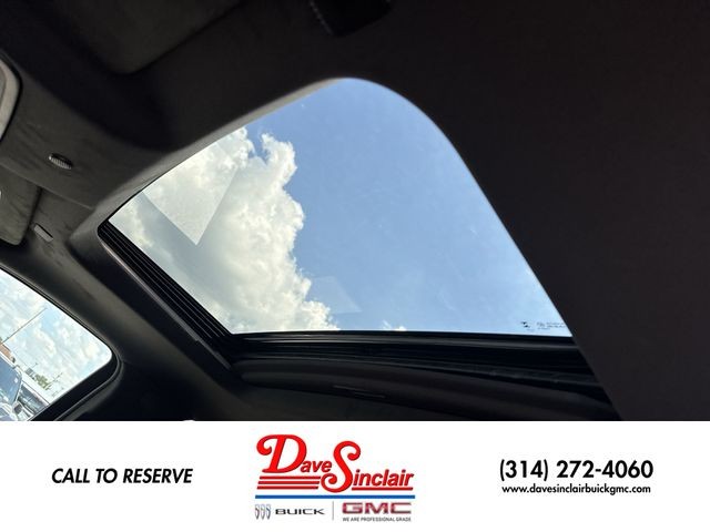 GMC Sierra 1500 Vehicle Full-screen Gallery Image 22