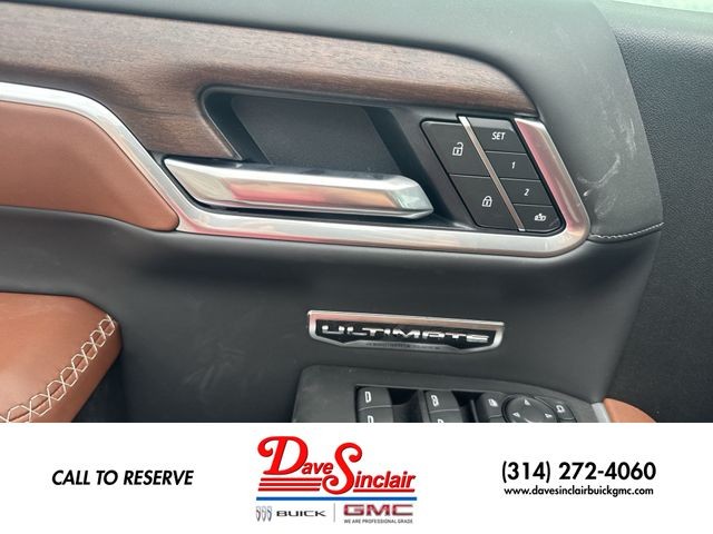 GMC Sierra 1500 Vehicle Full-screen Gallery Image 13