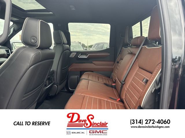 GMC Sierra 1500 Vehicle Full-screen Gallery Image 23