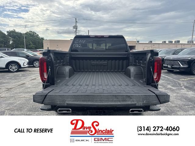 GMC Sierra 1500 Vehicle Full-screen Gallery Image 24