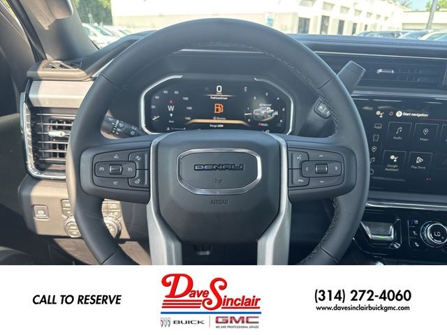 GMC Sierra 2500HD Vehicle Full-screen Gallery Image 14