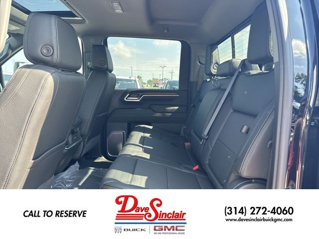 GMC Sierra 2500HD Vehicle Full-screen Gallery Image 23