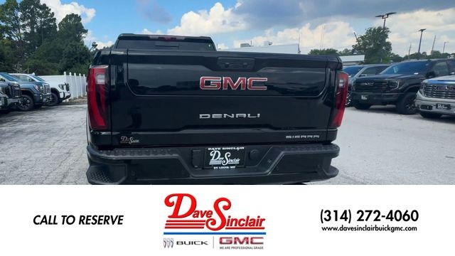 GMC Sierra 3500HD Vehicle Full-screen Gallery Image 07