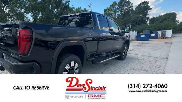GMC Sierra 3500HD Vehicle Full-screen Gallery Image 08