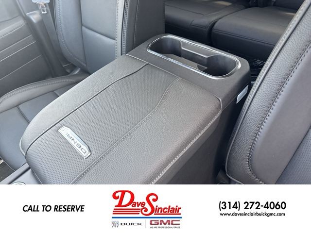 GMC Sierra 3500HD Vehicle Full-screen Gallery Image 21