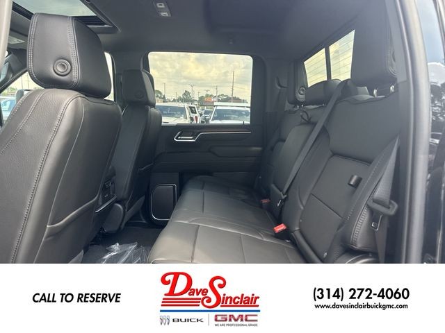 GMC Sierra 3500HD Vehicle Full-screen Gallery Image 23