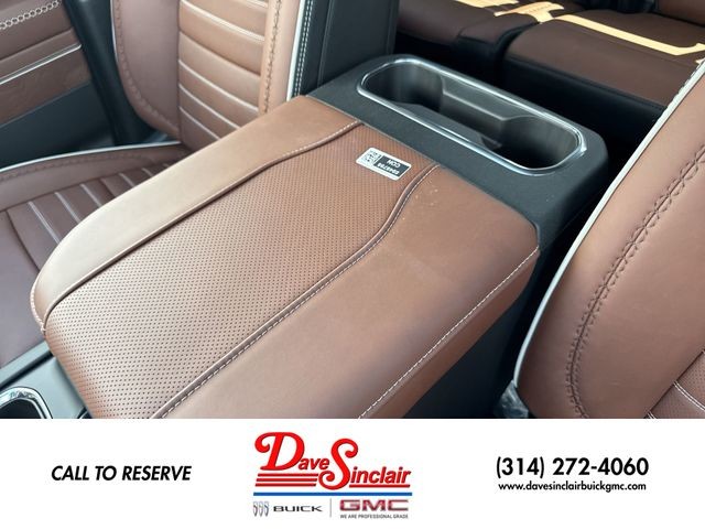 GMC Sierra 1500 Vehicle Full-screen Gallery Image 21