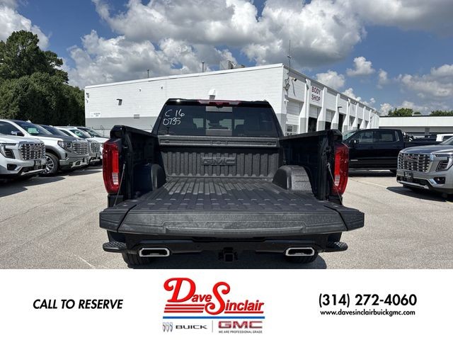 GMC Sierra 1500 Vehicle Full-screen Gallery Image 24