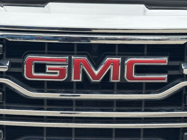 GMC Sierra 1500 Vehicle Full-screen Gallery Image 35
