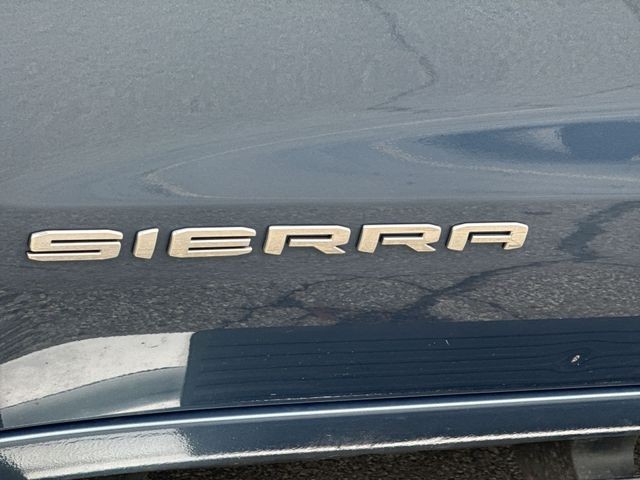 GMC Sierra 1500 Vehicle Full-screen Gallery Image 36
