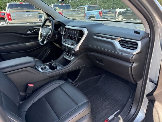 GMC Acadia Vehicle Full-screen Gallery Image 33