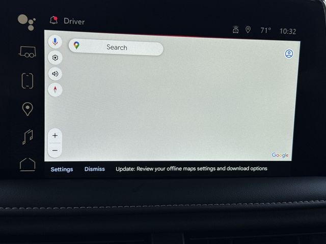 GMC Yukon Vehicle Full-screen Gallery Image 18