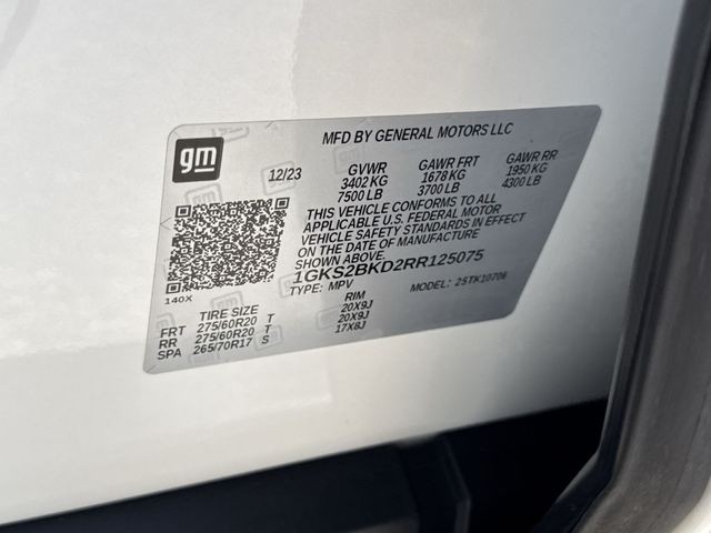 GMC Yukon Vehicle Full-screen Gallery Image 38