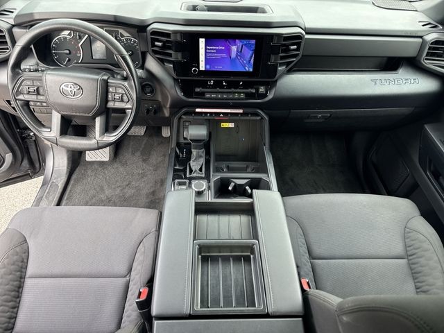 Toyota Tundra 4WD Vehicle Full-screen Gallery Image 23