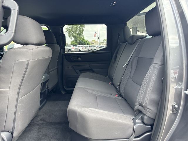 Toyota Tundra 4WD Vehicle Full-screen Gallery Image 27